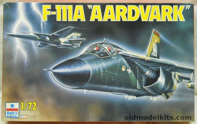 ESCI 1/72 General Dynamics F-111A Aardvark - 474th TFW / 428th TFS / 429 TFS, 9068 plastic model kit